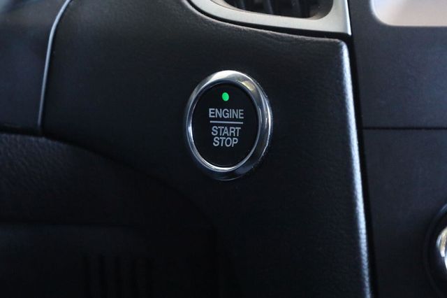 2020 Ford Edge SE - 23093851 - 30