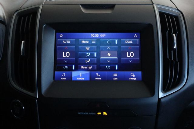 2020 Ford Edge SE - 23093851 - 34