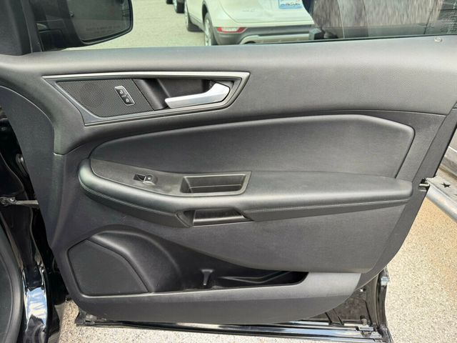 2020 Ford Edge SE FWD - 23032302 - 17