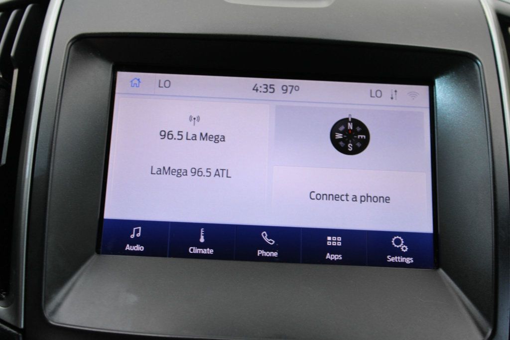 2020 Ford Edge SE photo 11