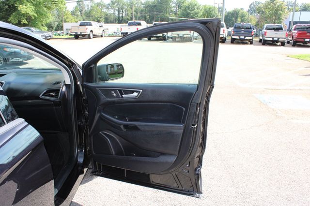 2020 Ford Edge SE FWD - 22901194 - 21