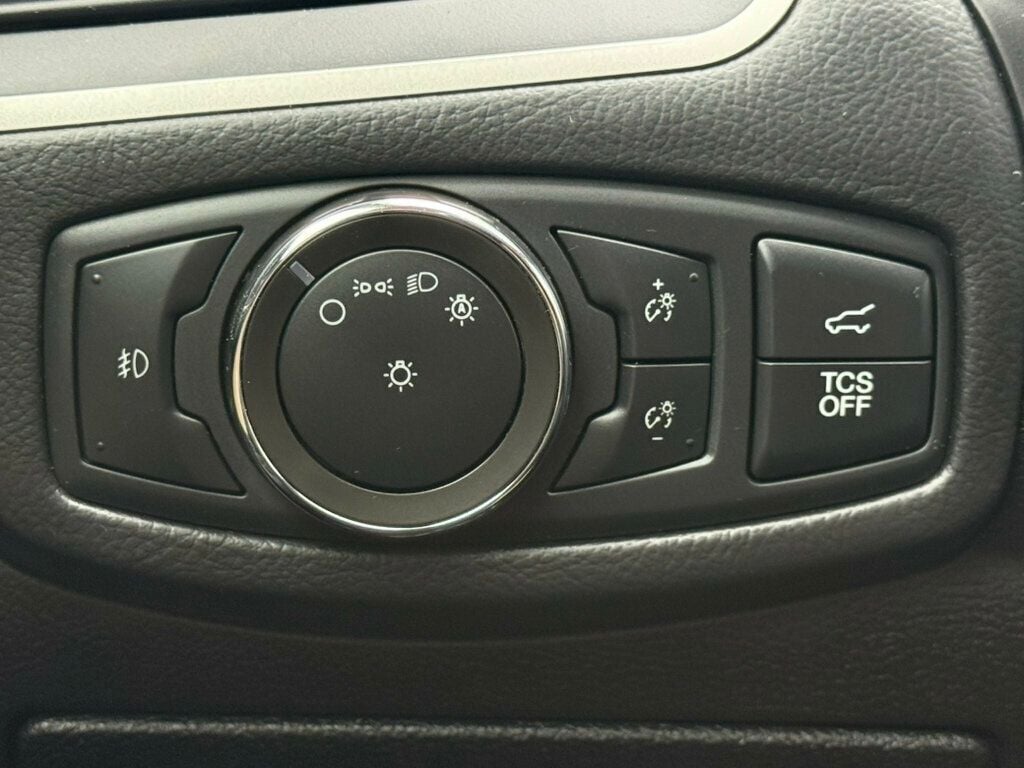 2020 Ford Edge SEL AWD - 23013553 - 31