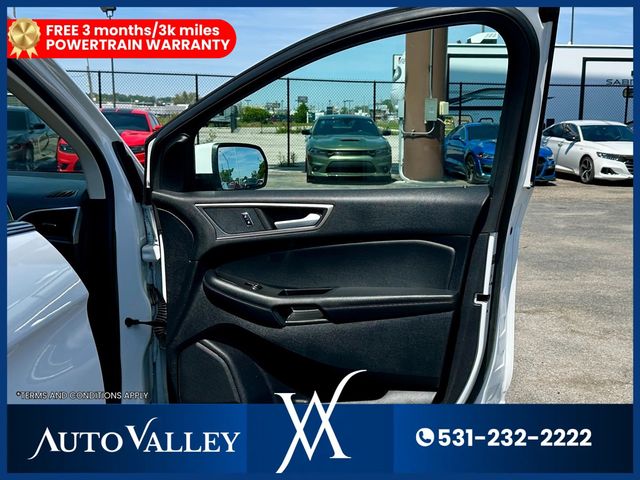 2020 Ford Edge SEL Sport Utility 4D - 23033670 - 15