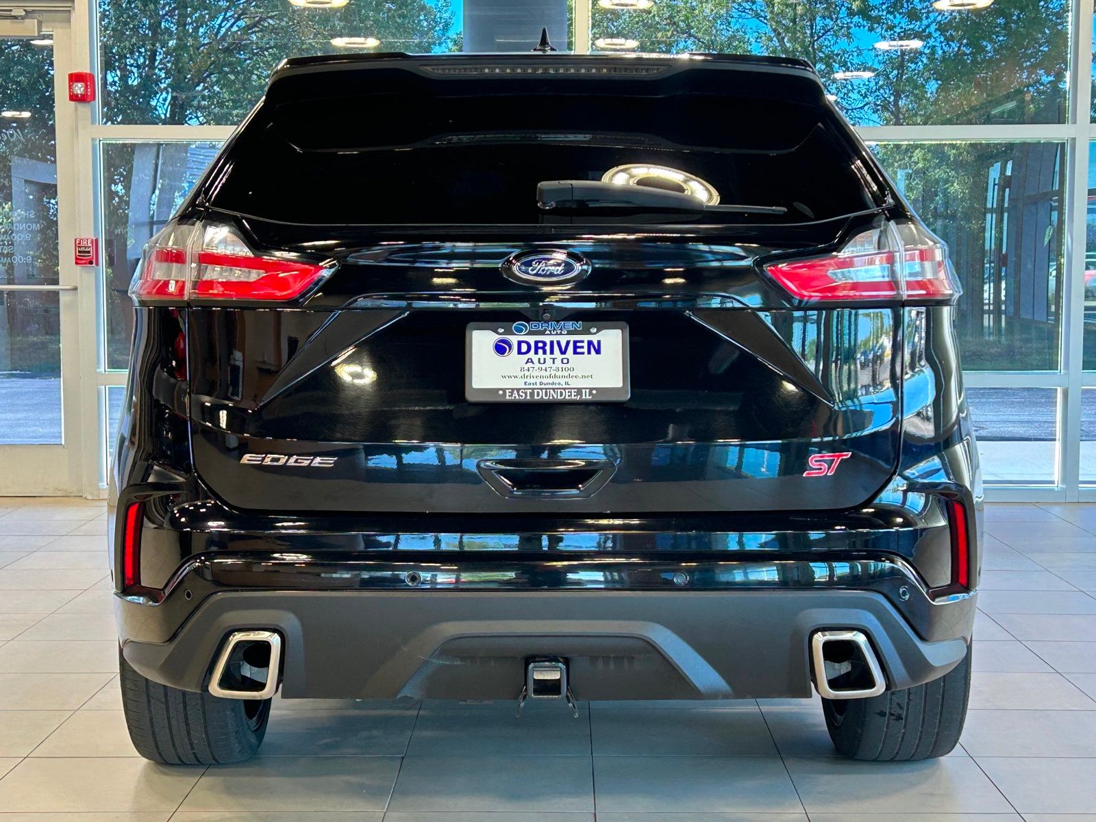 2020 Ford Edge ST photo 10
