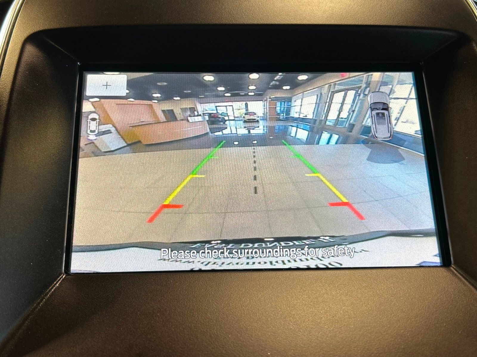 2020 Ford Edge ST photo 29