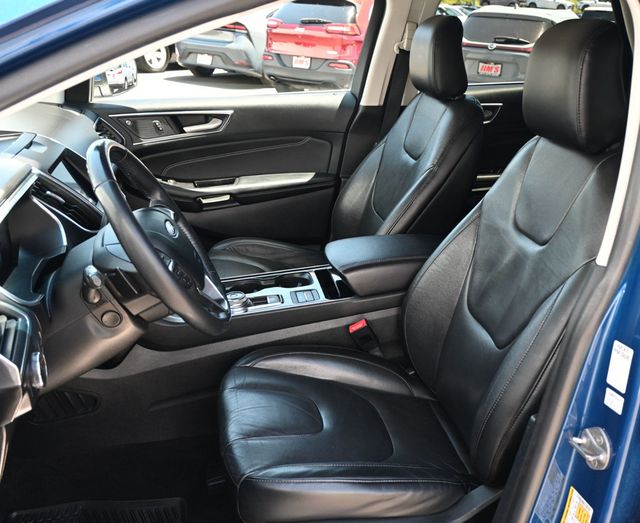 2020 Ford Edge Titanium AWD - 23053305 - 16