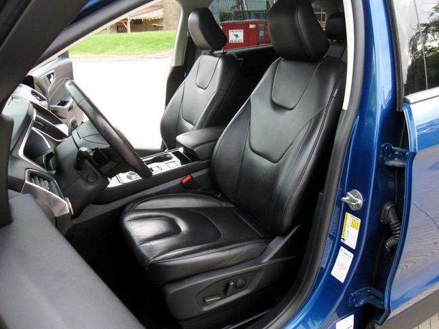 2020 Ford Edge Titanium AWD - 23082579 - 17