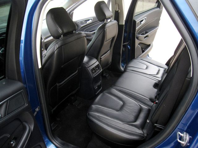 2020 Ford Edge Titanium AWD - 23082579 - 25