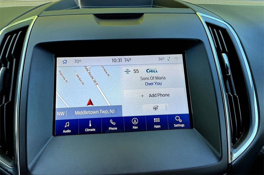 2020 Ford Edge Titanium photo 26