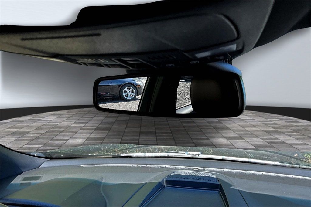 2020 Ford Edge Titanium photo 31