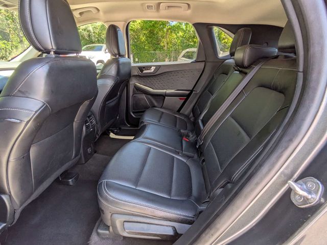 2020 Ford Escape  - 23029313 - 13