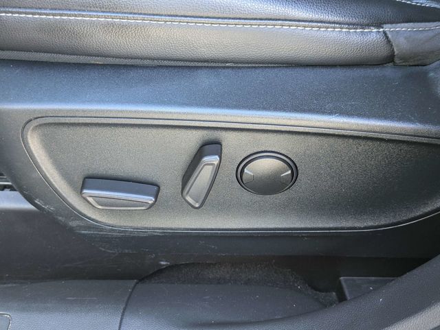 2020 Ford Escape  - 23029313 - 19