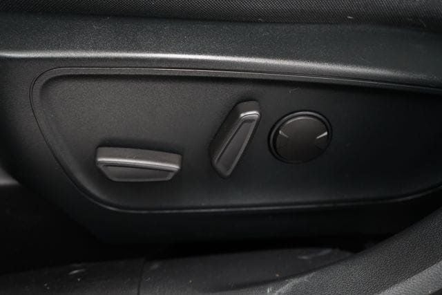 2020 Ford Escape SE - 23077575 - 12