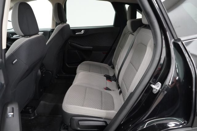 2020 Ford Escape SE - 23077575 - 35