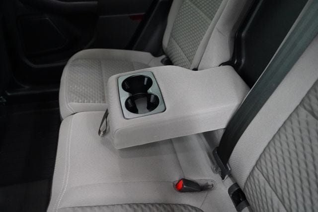 2020 Ford Escape SE - 23077575 - 36