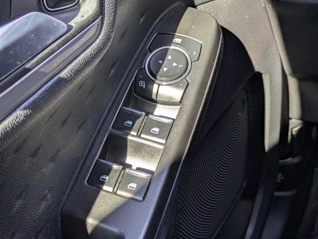 2020 Ford Escape SE AWD - 22983462 - 25