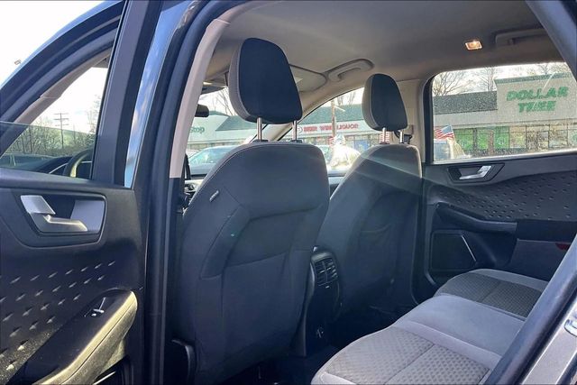 2020 Ford Escape SE AWD - 22959362 - 18