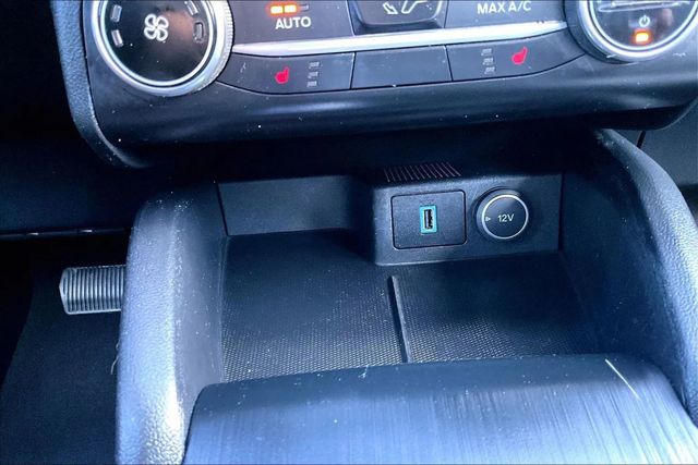 2020 Ford Escape SE AWD - 22959362 - 25