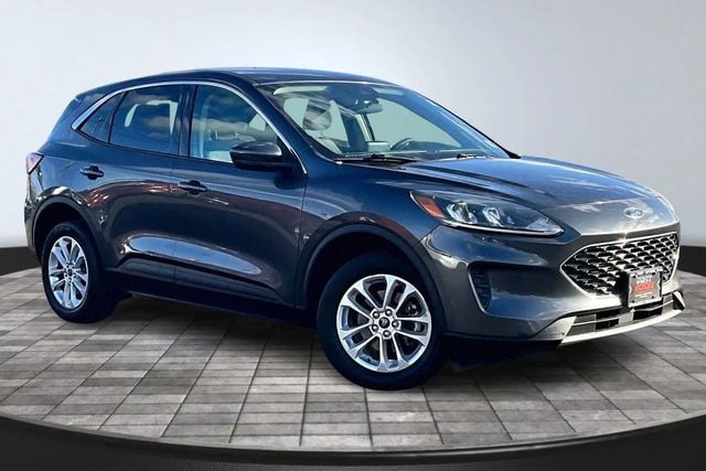 2020 Ford Escape SE AWD - 22959362 - 2