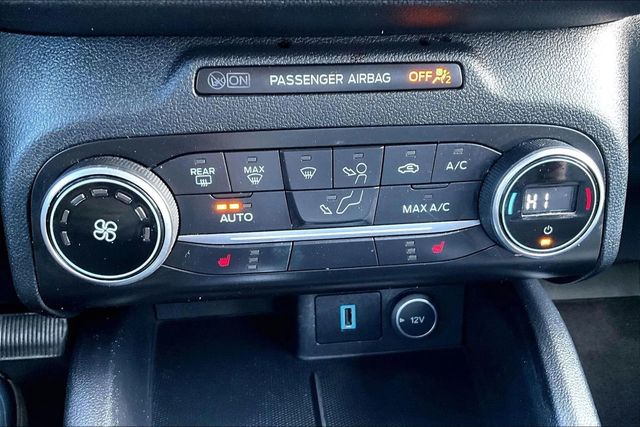 2020 Ford Escape SE AWD - 22959362 - 30