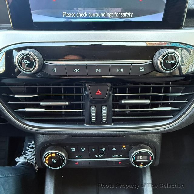 2020 Ford Escape SE AWD w/FORD CO-PILOT, APPLE CARPLAY/ANDROID AUDIO - 23009735 - 37