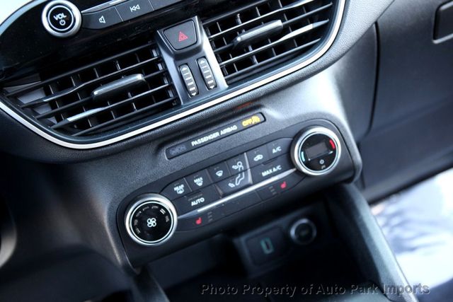 2020 Ford Escape SE FWD - 22946014 - 38