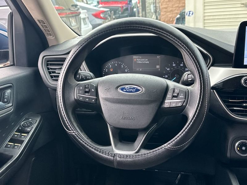 2020 Ford Escape SE FWD - 23008507 - 17