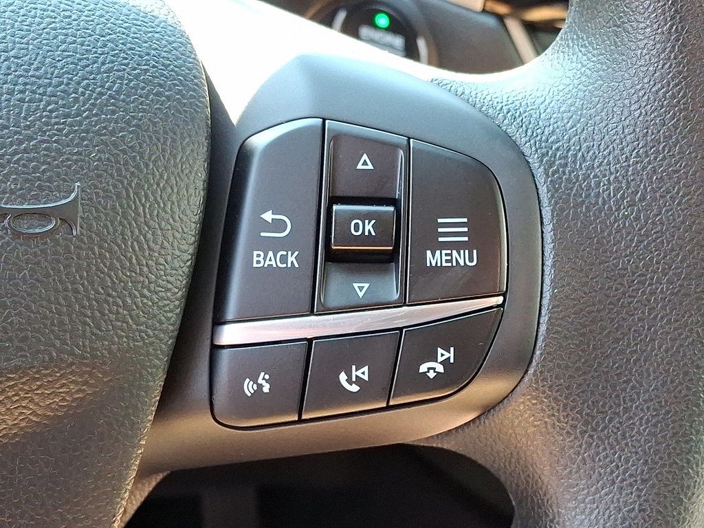 2020 Ford Escape SE photo 21