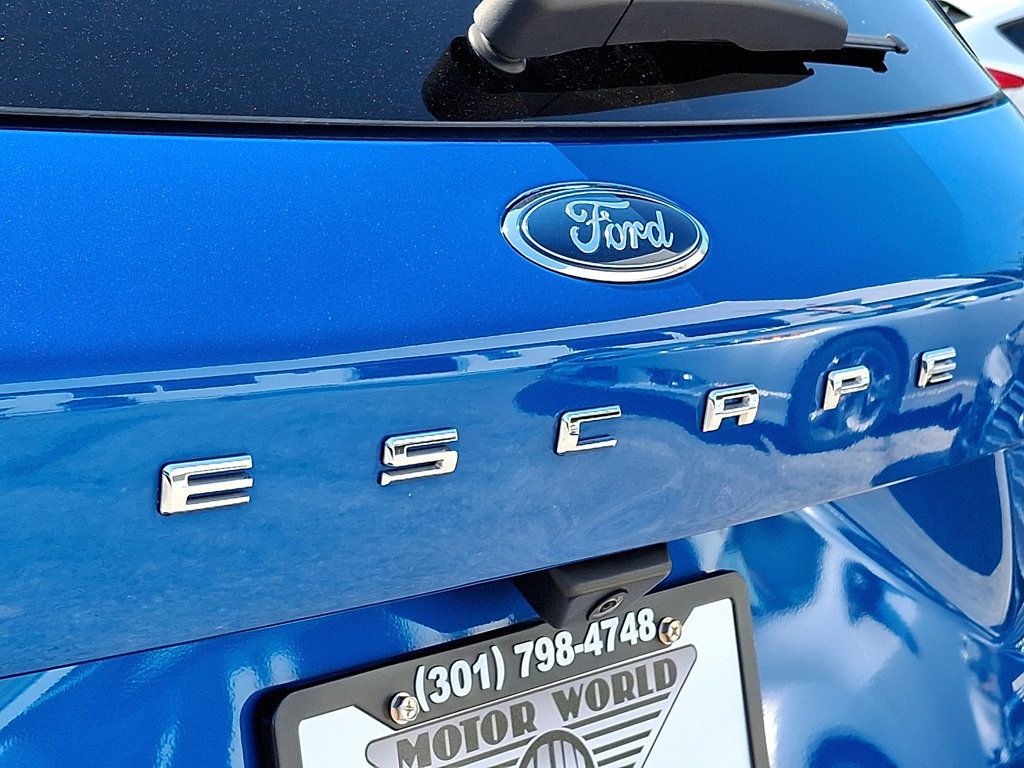 2020 Ford Escape SE photo 27