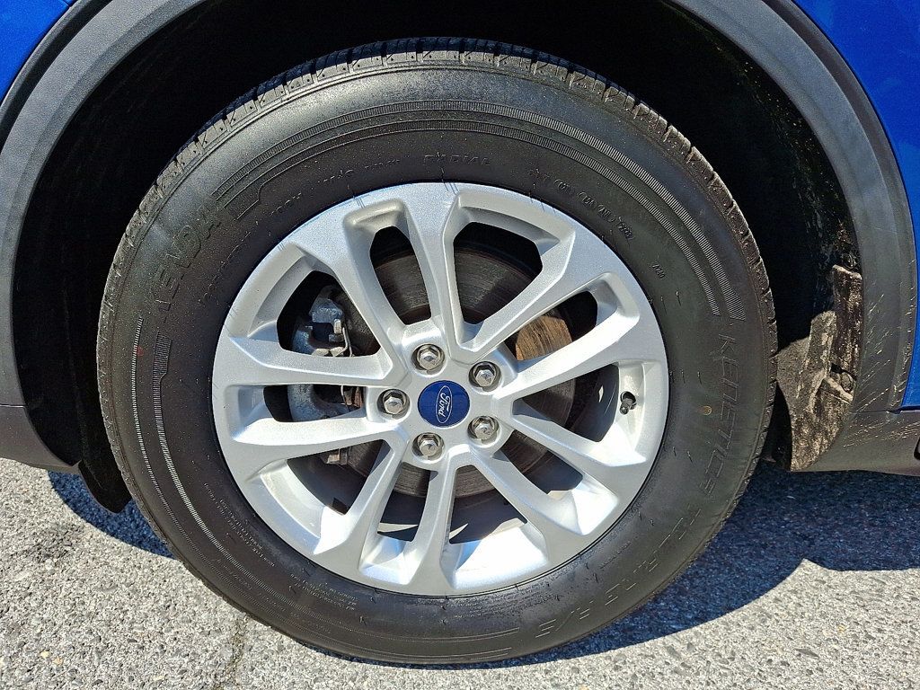 2020 Ford Escape SE photo 8