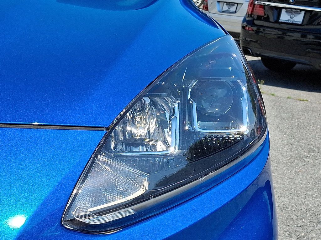 2020 Ford Escape SE photo 9