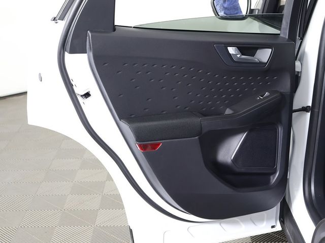 2020 Ford Escape SE FWD - 22948017 - 21