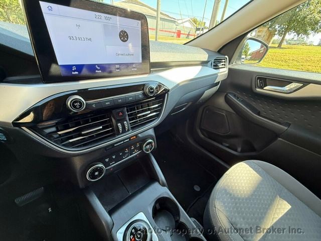 2020 Ford Escape SE FWD - 23078261 - 11