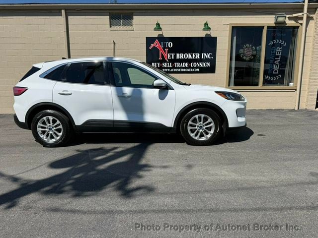 2020 Ford Escape SE FWD - 23078261 - 4