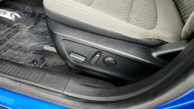 2020 Ford Escape SE FWD - 22945893 - 10