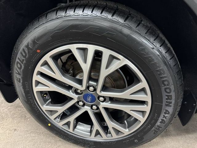 2020 Ford Escape SEL AWD - 23073396 - 24