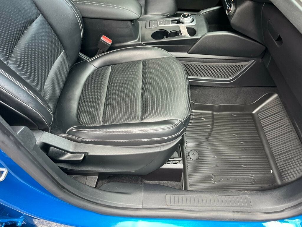 2020 Ford Escape SEL AWD - 23043153 - 25