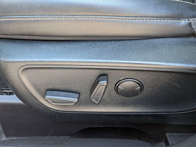 2020 Ford Escape SEL FWD - 23047415 - 18
