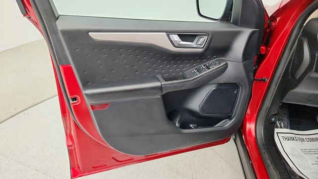 2020 Ford Escape SE Sport Hybrid AWD - 22950013 - 9