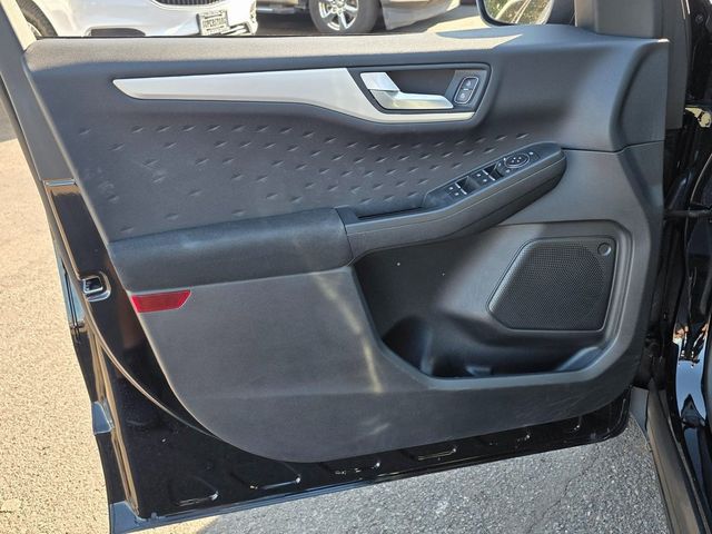 2020 Ford Escape SE Sport Hybrid FWD - 22949544 - 17