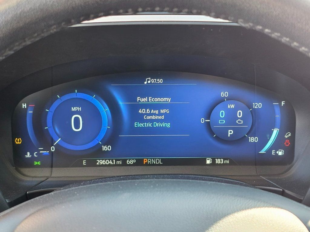 2020 Ford Escape SE Sport Hybrid FWD - 22949544 - 19