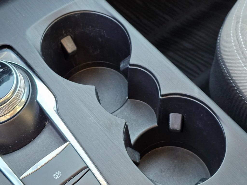 2020 Ford Escape SE Sport Hybrid FWD - 22949544 - 30