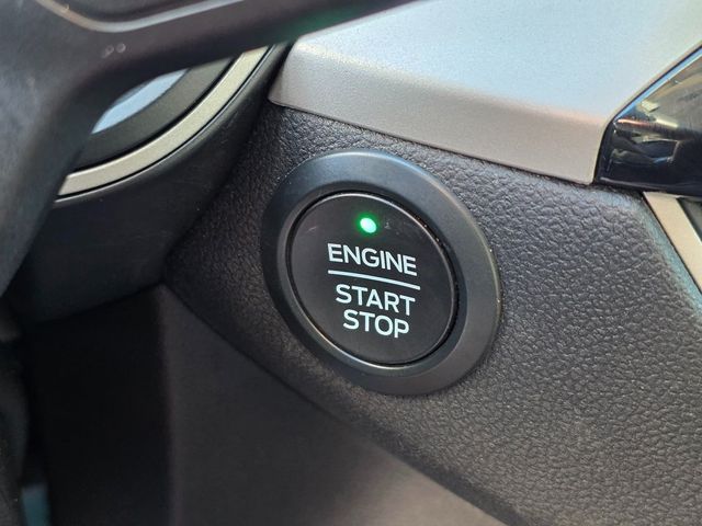 2020 Ford Escape SE Sport Hybrid FWD - 22949544 - 33