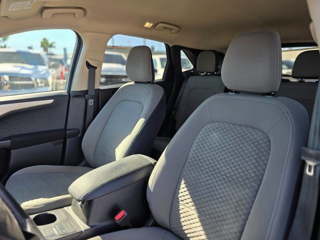 2020 Ford Escape SE Sport Hybrid FWD - 22973424 - 15