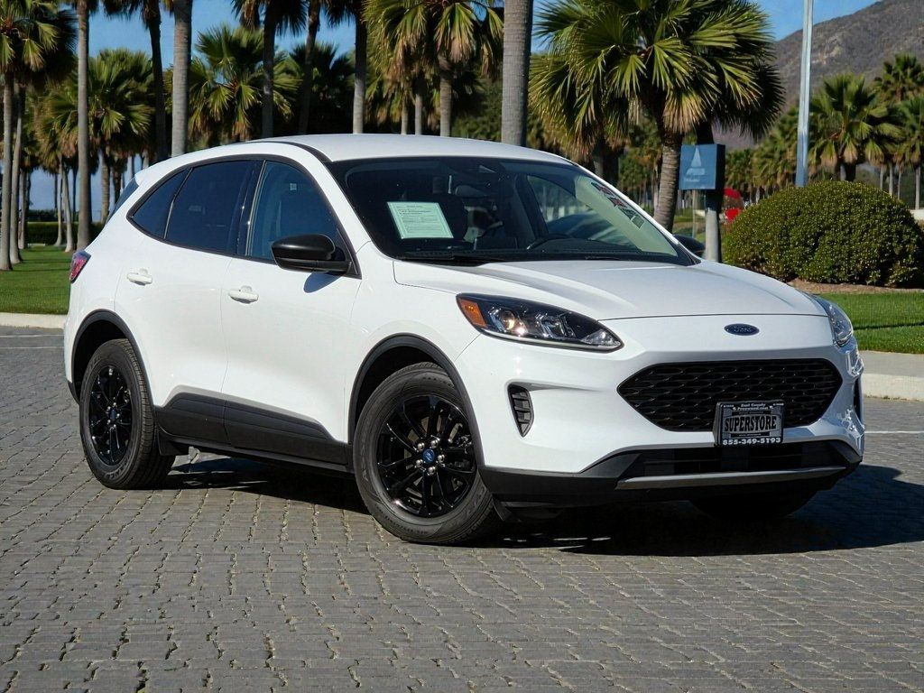 2020 Ford Escape SE Sport Hybrid FWD - 22973424 - 1