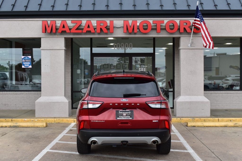2020 Ford Escape Titanium AWD - 23067706 - 9