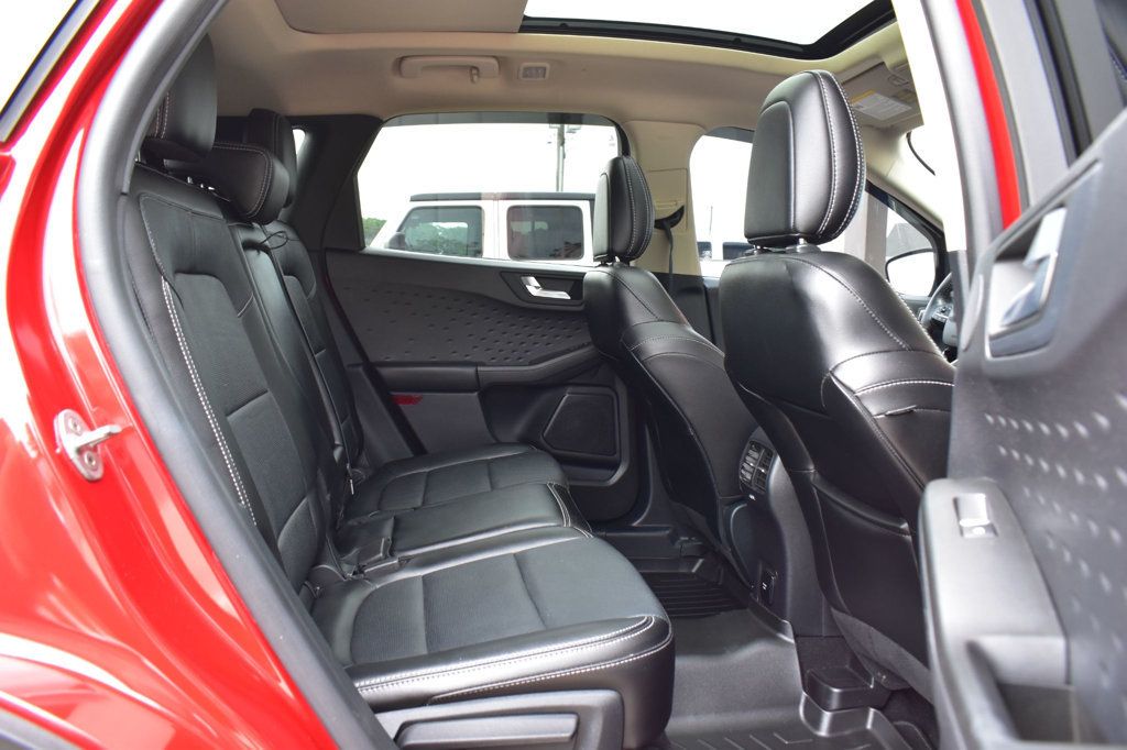2020 Ford Escape Titanium AWD - 23067706 - 16