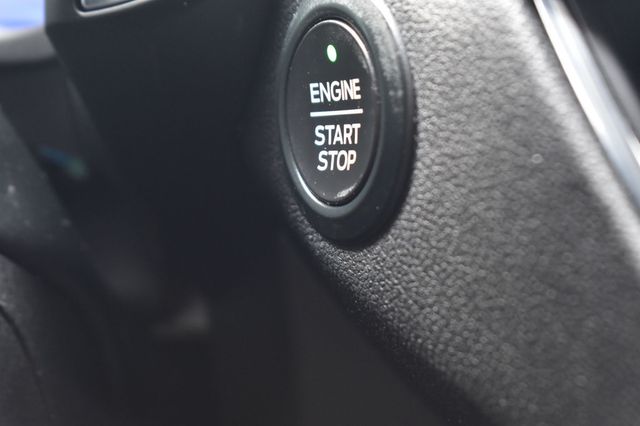2020 Ford Escape Titanium AWD - 23067706 - 32