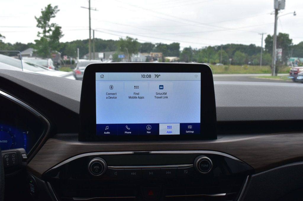 2020 Ford Escape Titanium AWD - 23067706 - 38