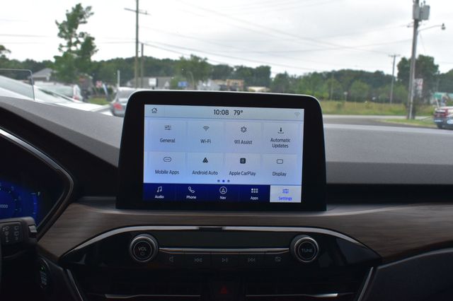 2020 Ford Escape Titanium AWD - 23067706 - 41